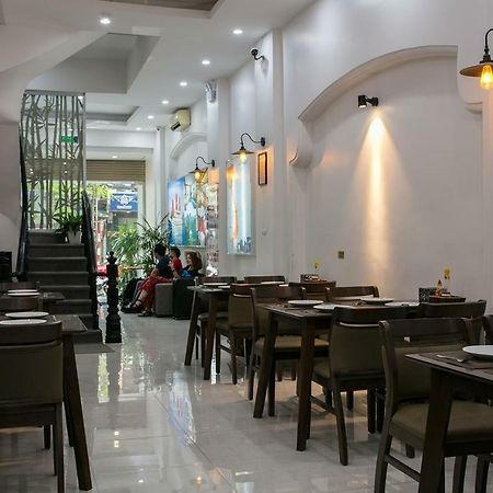 Hanoi Backpackersuite Hostel Bagian luar foto