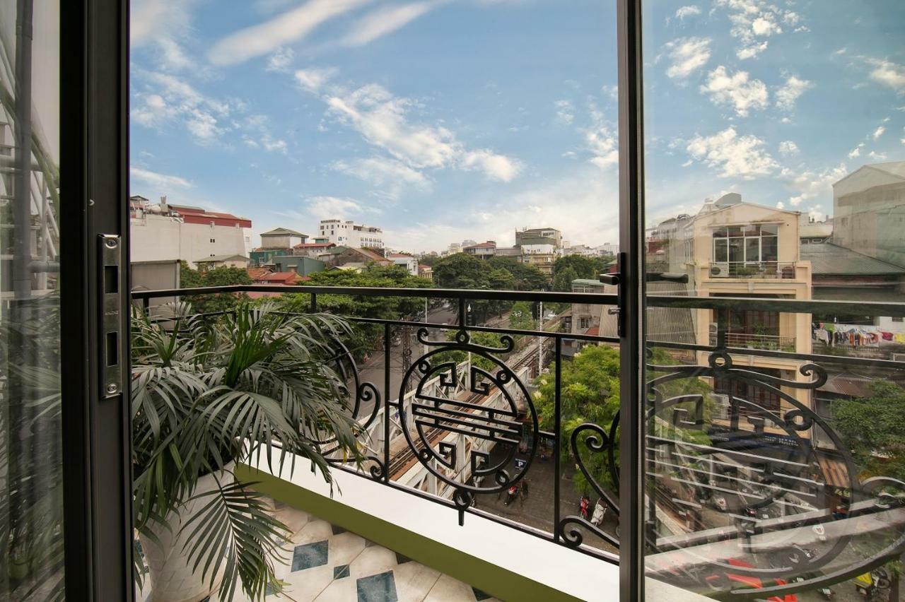 Hanoi Backpackersuite Hostel Bagian luar foto