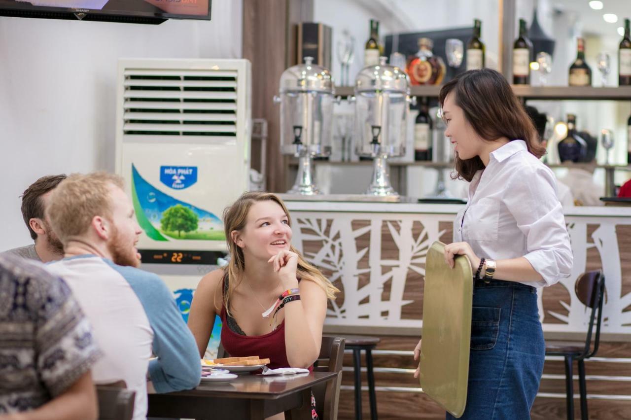 Hanoi Backpackersuite Hostel Bagian luar foto